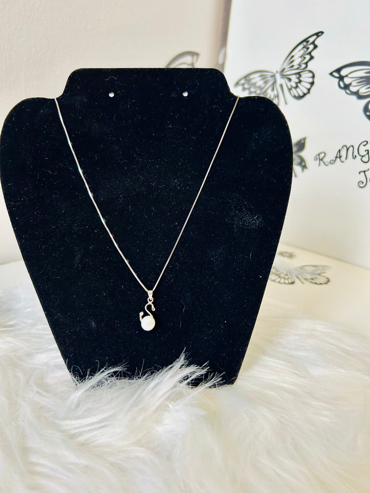 Swan Pearl (Sterling Silver)