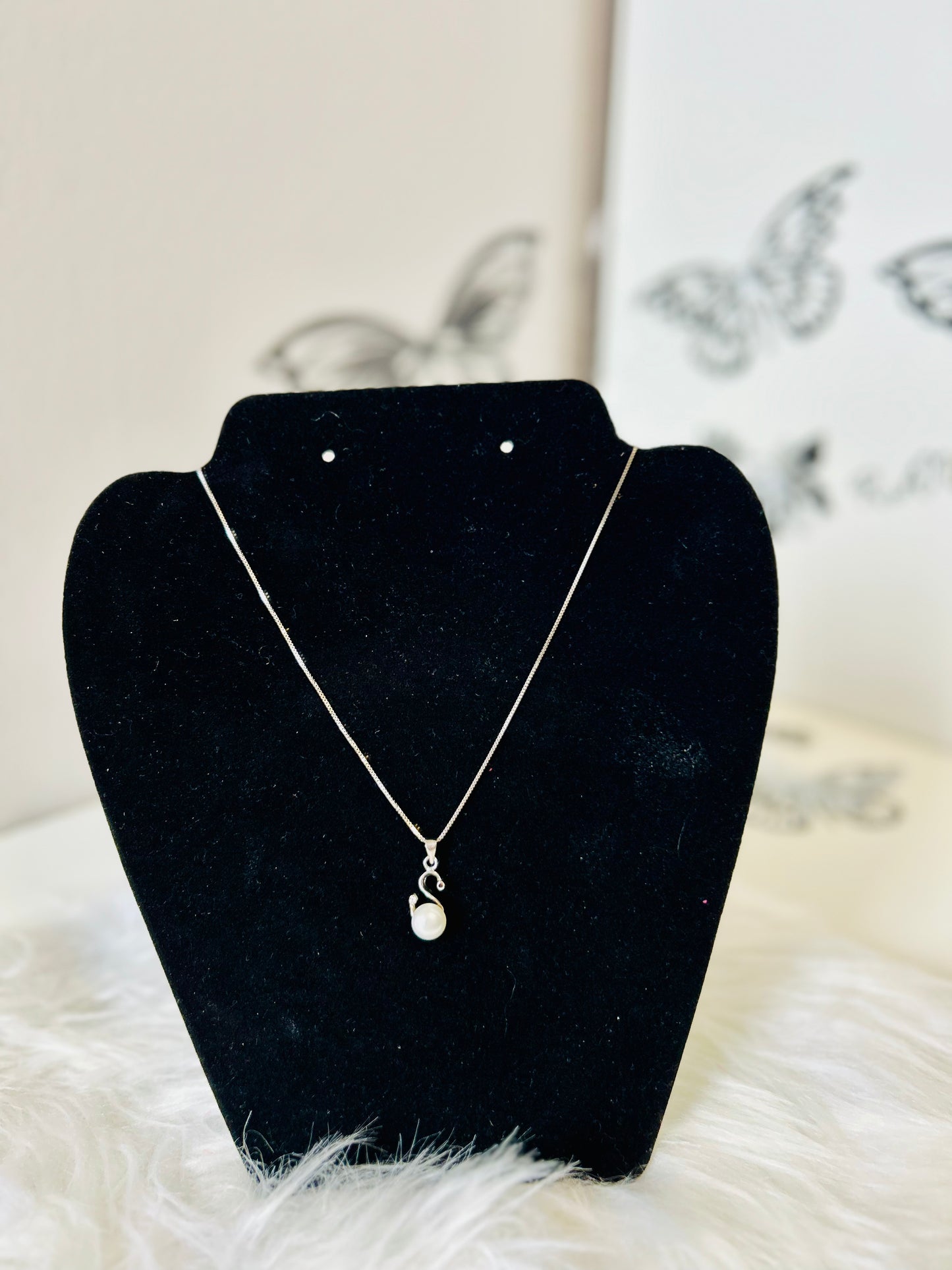 Swan Pearl (Sterling Silver)