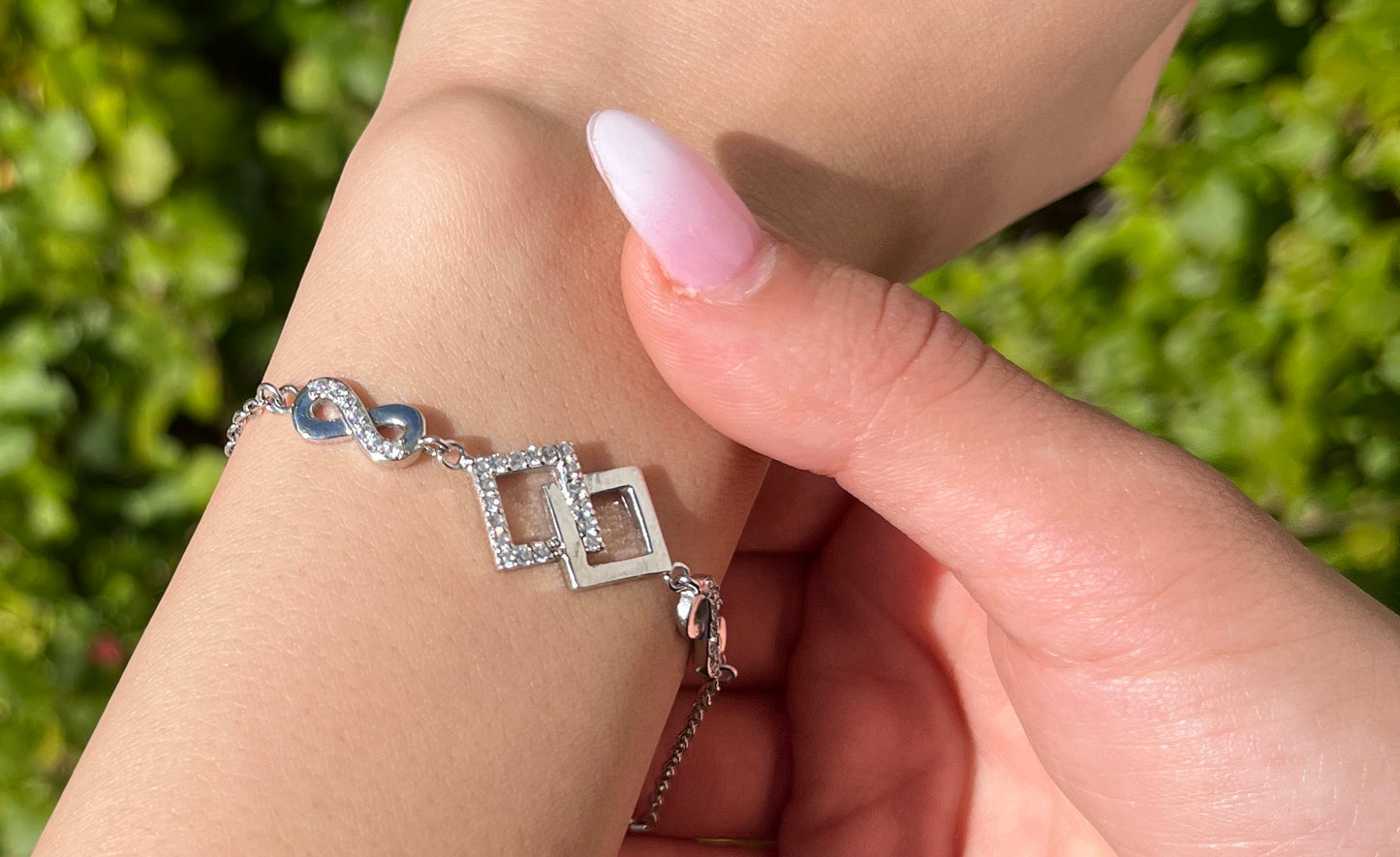 Rangina Luxury Infinity Bracelet (Sterling Silver)